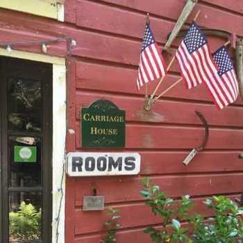 Inn Cs Coach House High Falls