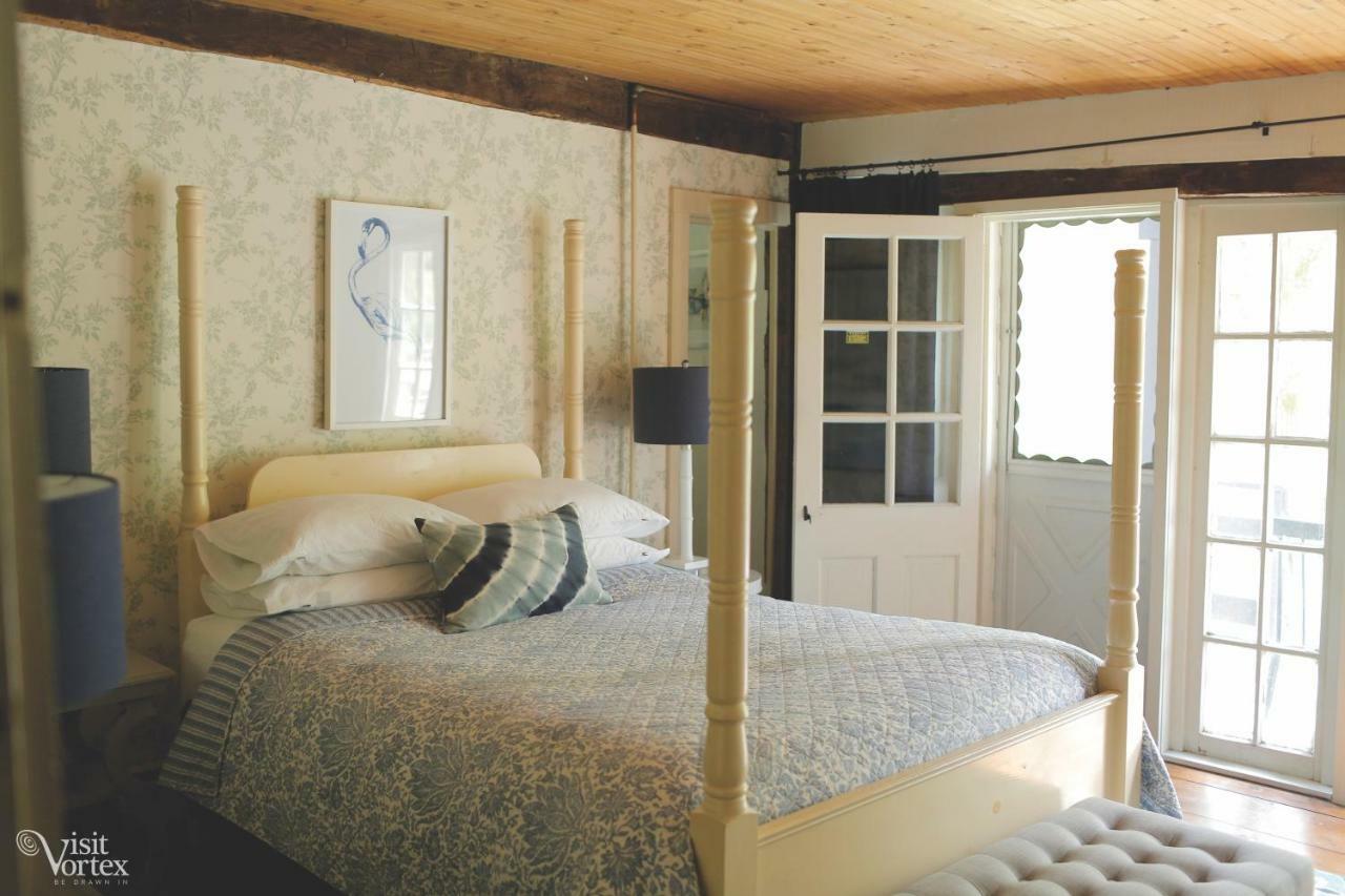 Inn Cs Coach House