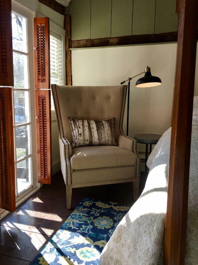 Cs Coach House 3* High Falls